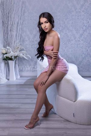 Imagen de la escort bria colombiana acompanante joven barcelona 2