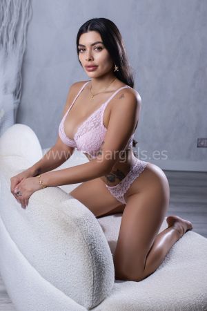 Angela modele daccompagnement barcelone foto 1