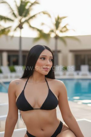 Alahia otra nacionalidad modelo para acompanamiento madrid foto 2