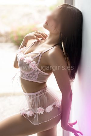 Imagen de la escort valentina teen venezolana acompanante joven tenerife 3
